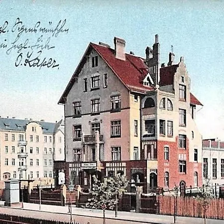 Hostel J17 Katovice