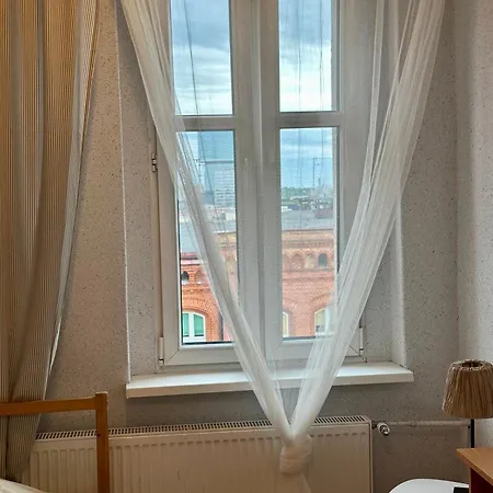 Hostel J17